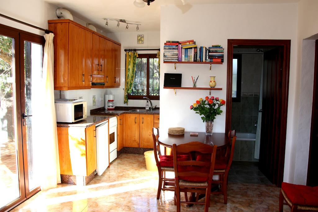 El Roble Holidays Alhaurín el Grande Chambre photo